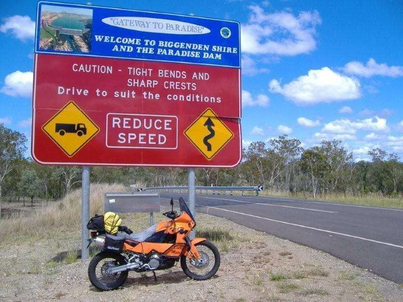 06 KTM 950 Adventure.webp