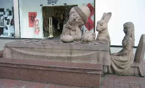3394821-Mad_Hatters_Tea_Party_Sculpture_Warrington.webp