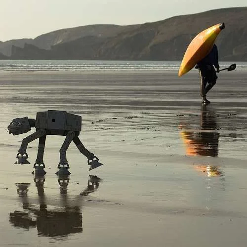 at-at_kayak_surfing.webp