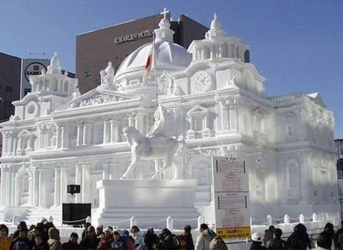 awesome-snow-art-26.webp