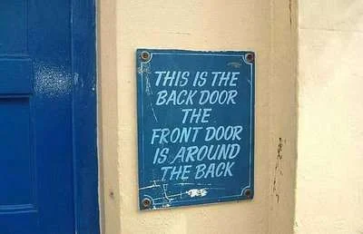 bas-front-funny-sign.webp