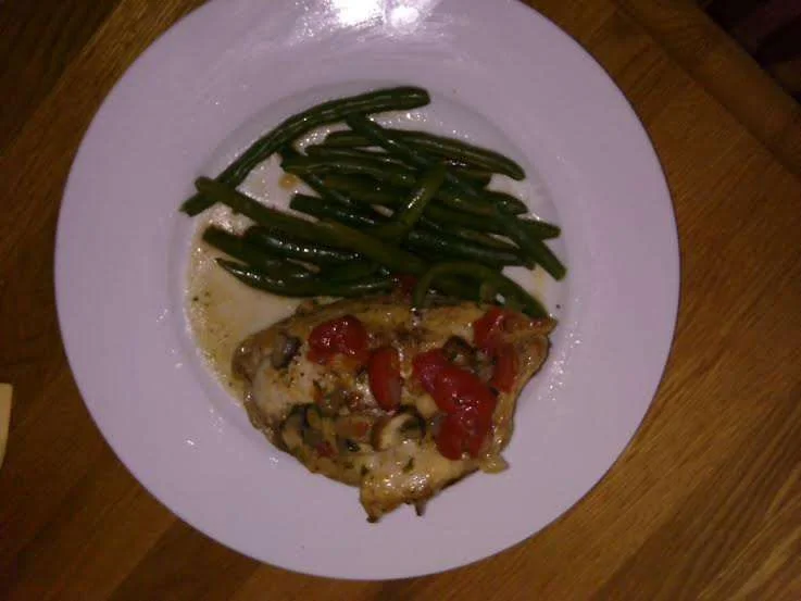 chicken chasseur plated.webp