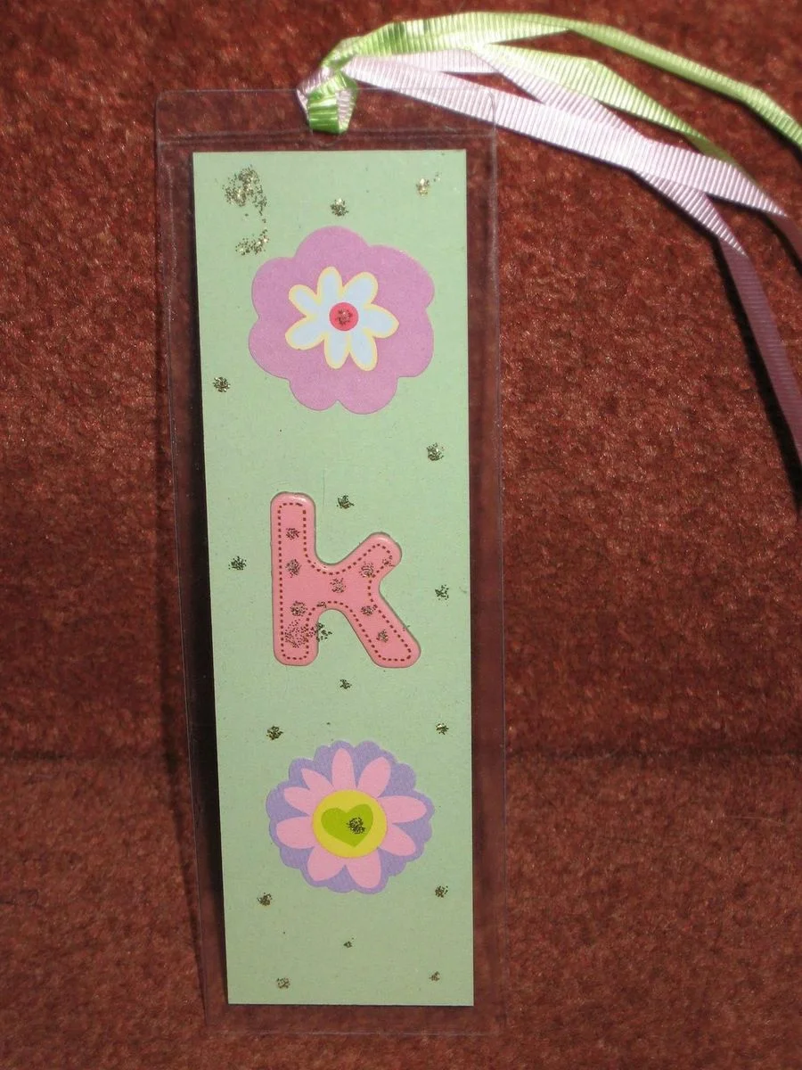 Crafty Caths bookmark for KP b\'day.webp