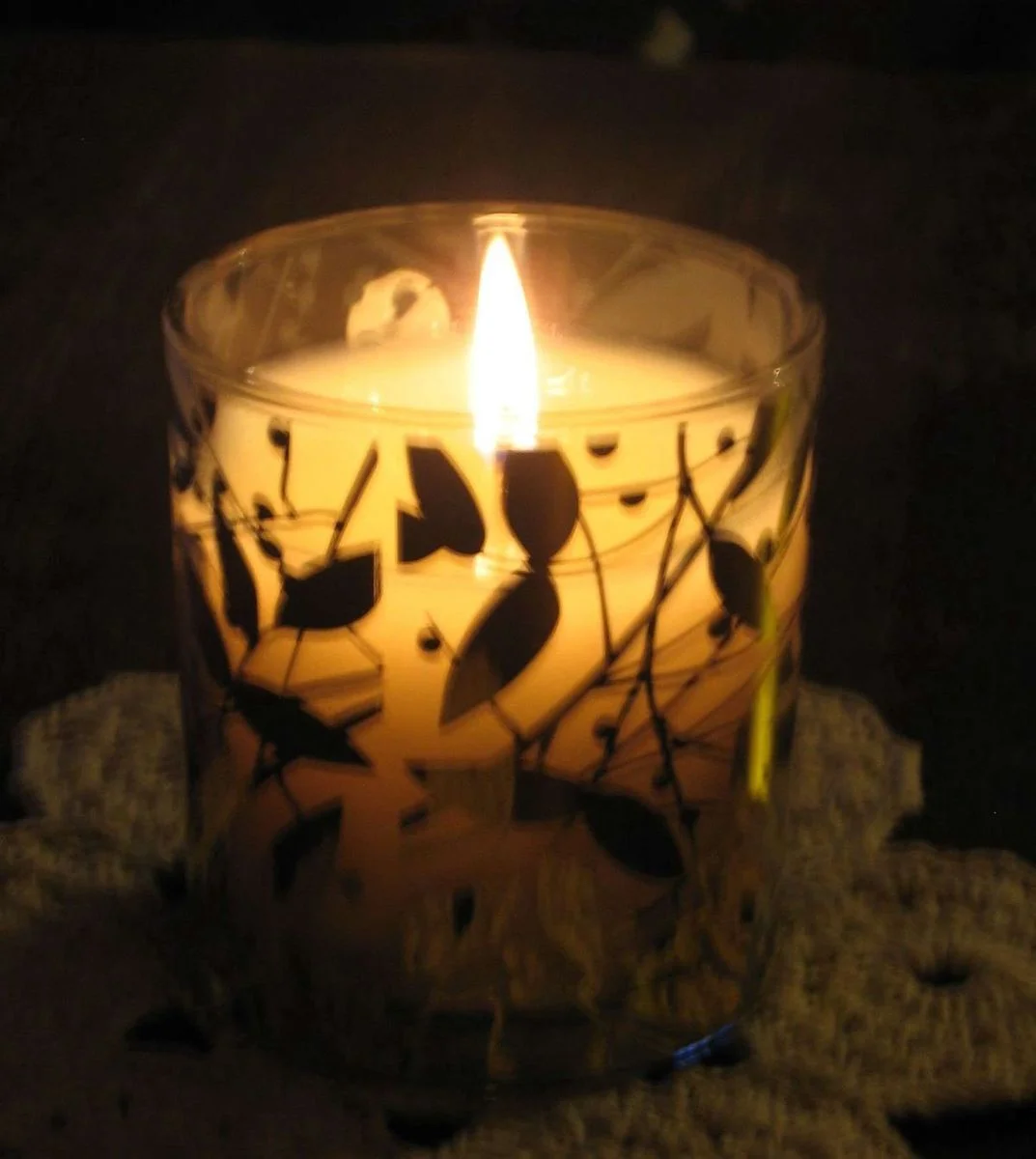 Frankinsence and Myrrh candle.webp