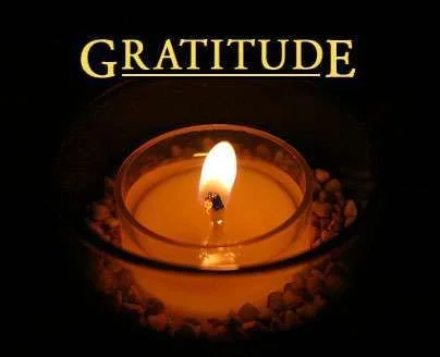 gratitude-candle-with-word-cropped%20copy.webp