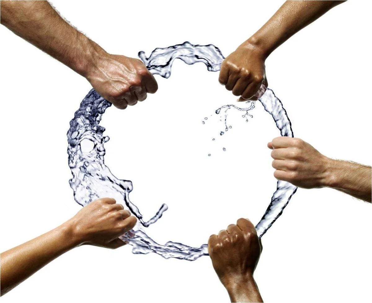 hands-holding-water.webp