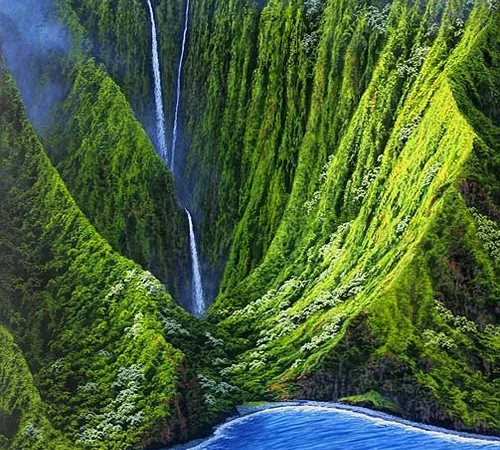 Hawaii waterfall.webp