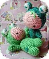 knitted frogs 1.webp