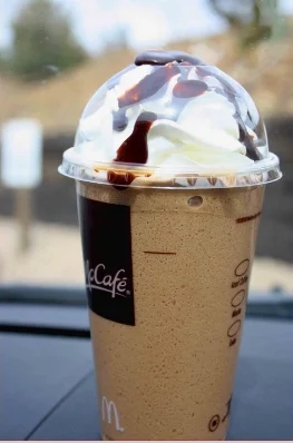 mocha frappe.webp