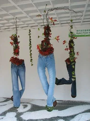 modern-flower-arrangements.webp