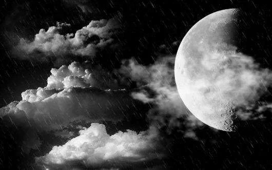 moon1.webp