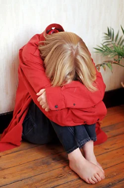 pictures for how you feel girl with head down.webp