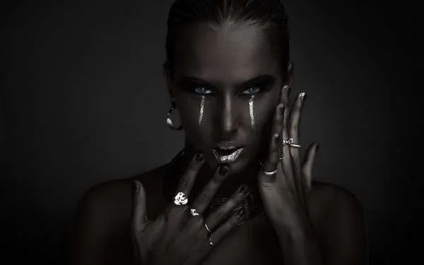 Shiny-Traces-of-Tears-600x375.webp
