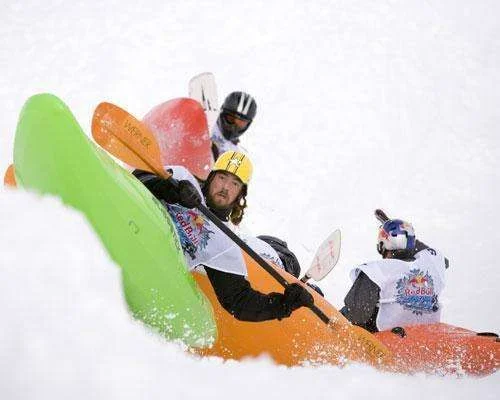 snow-kayaking-8.webp
