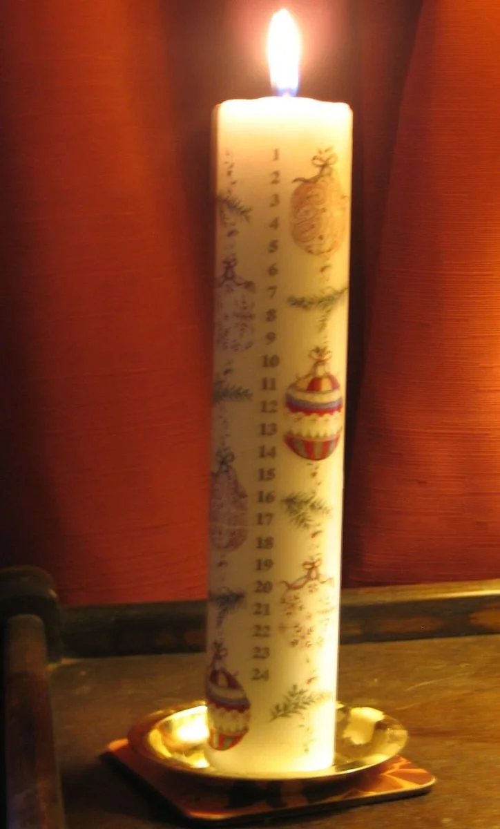 Xmas 12 advent candle.webp