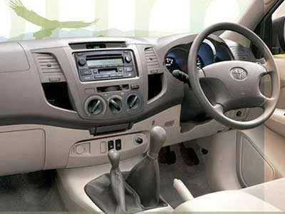right-hand-drive-1.webp