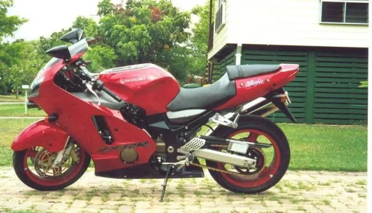 moto1.webp
