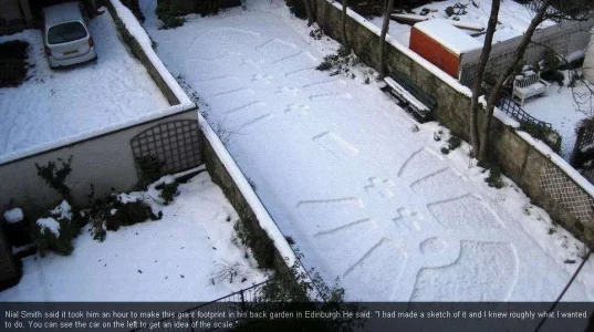 bigsnowfootprint.webp