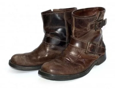 leather-worn-out-work-boots.webp