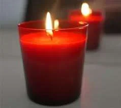 Red candle.webp