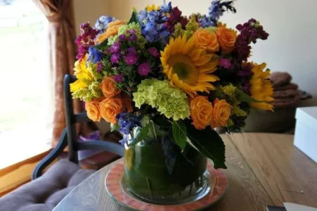 sideviewflowers.webp