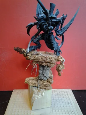 Hive Tyrant on Base.webp