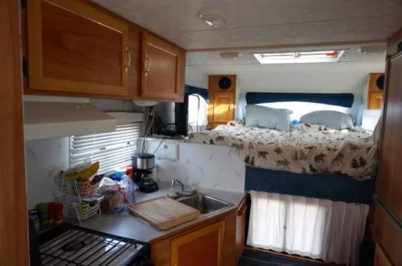 00E0E_kCv0VWZs9LD_600x450.webp