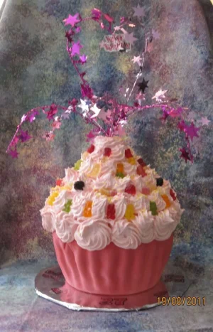 Cherie\'s 27th birthday cake.webp