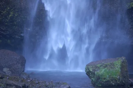 Bottom of Multnohma Falls.webp