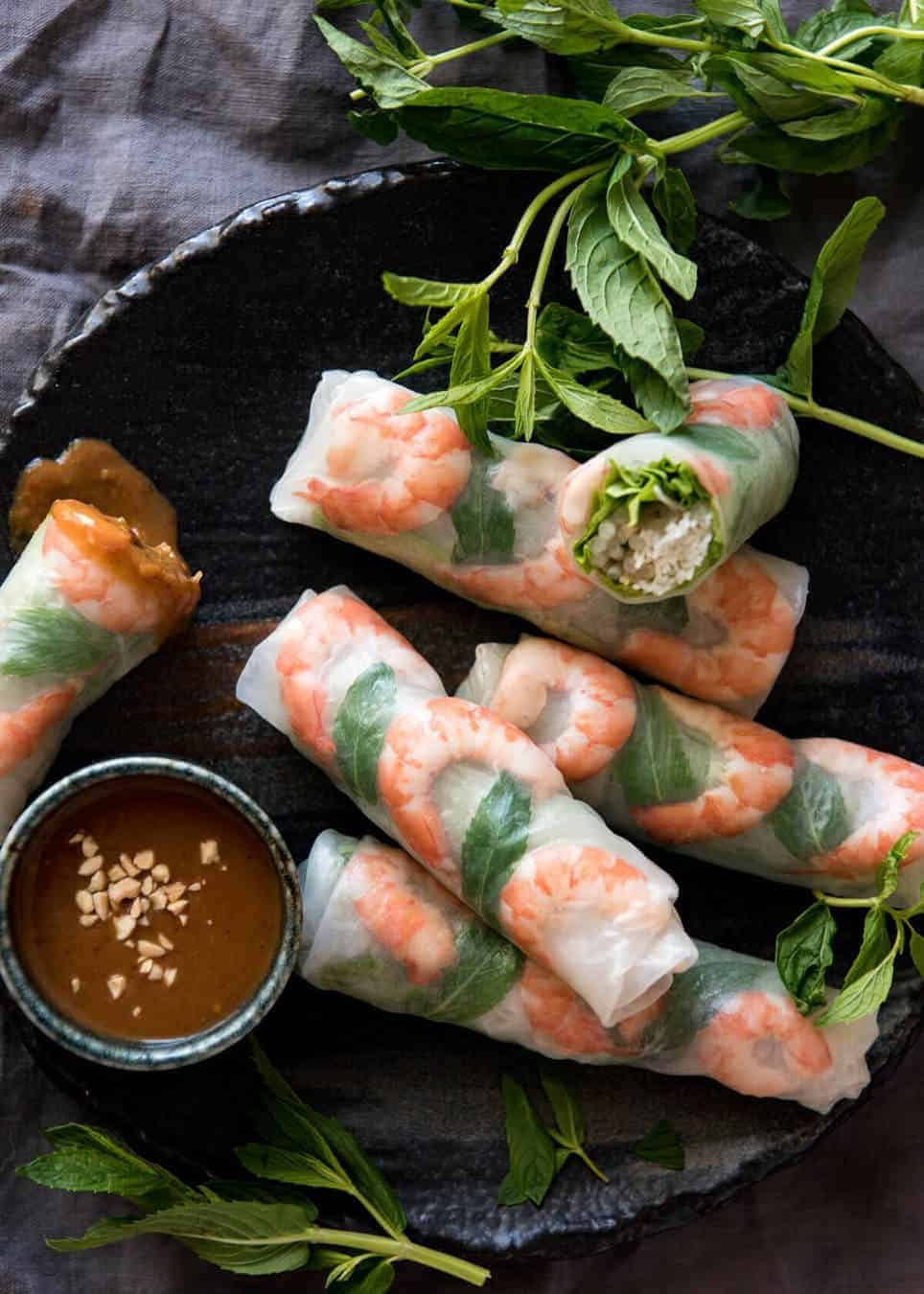 www.recipetineats.com