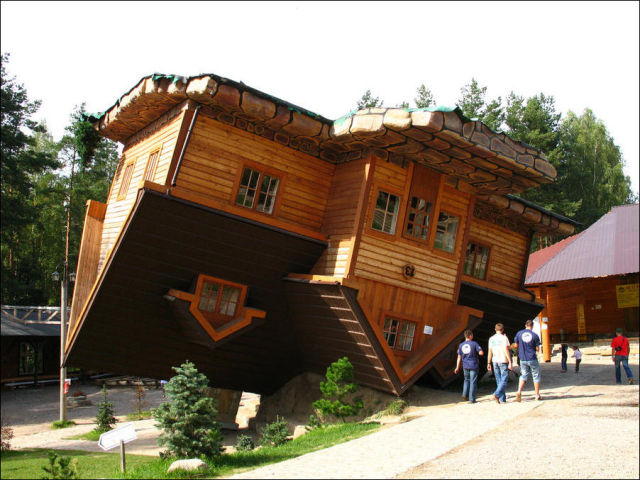 upside_down_house_640_04.jpg